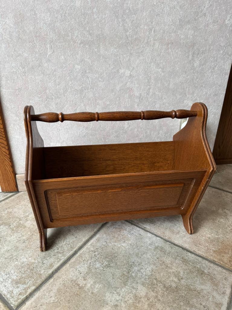 Antieke houten krantenbak, Enlèvement, Comme neuf