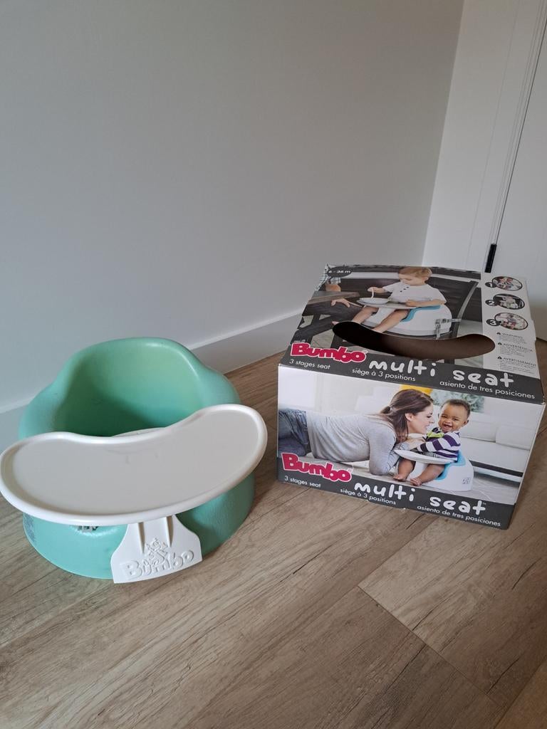 Bumbo zitje met tafeltje, Kinderen en Baby's, Ophalen