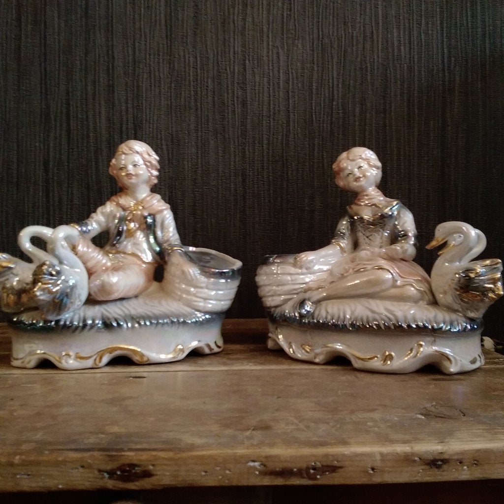 Prachtige antieke set van 2 porseleinen bloempotjes, Antiek en Kunst, Verzenden