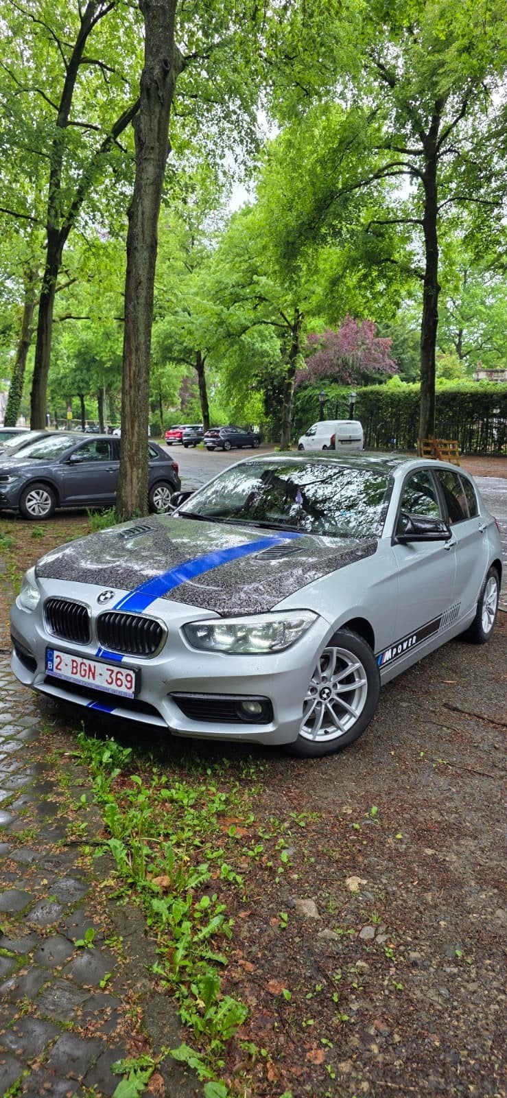 BMW 116D EFFICIENT 2016, Autos, BMW, Argent ou Gris, Achat, Euro 6, Boîte manuelle