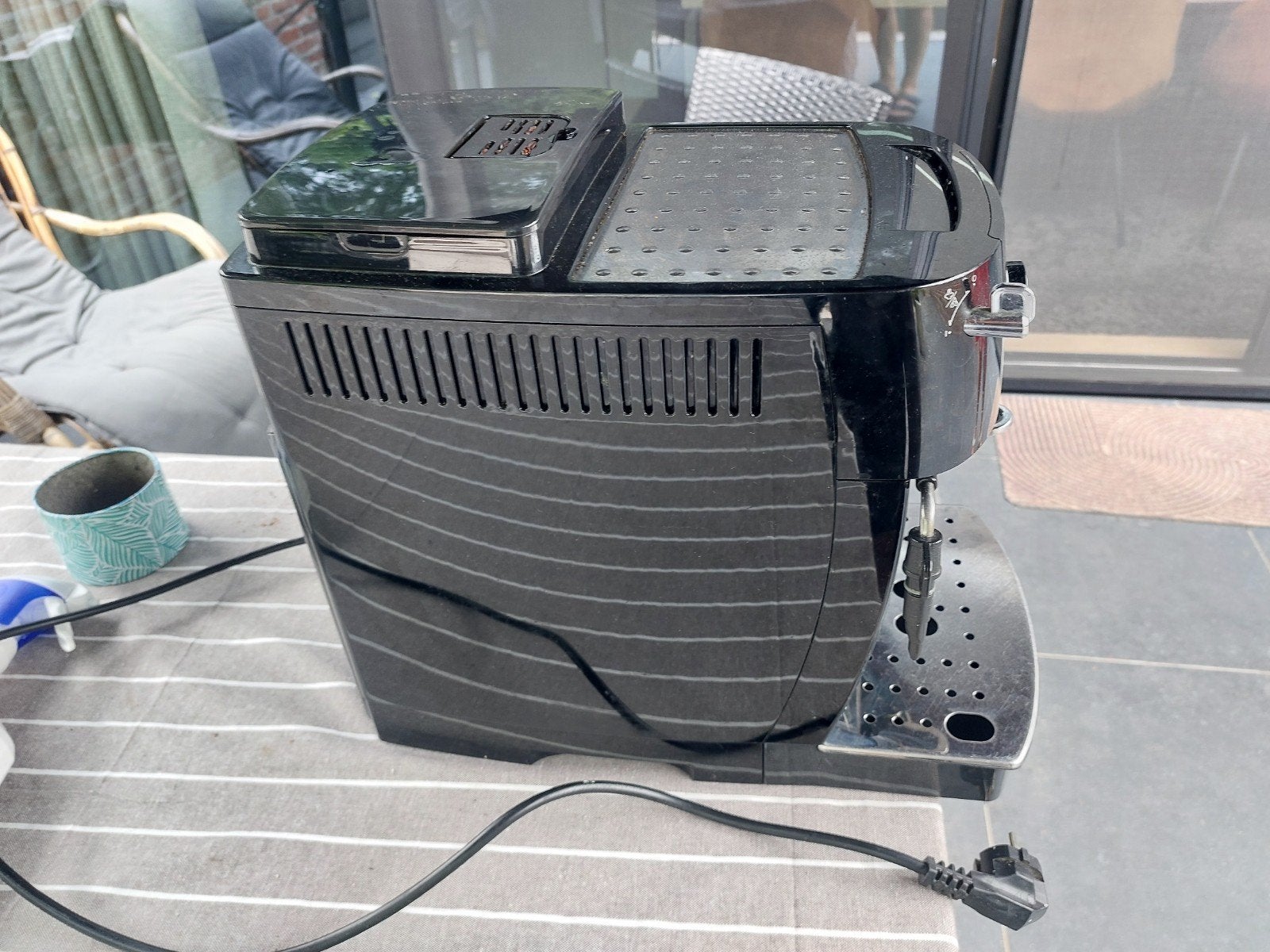 Volautomatische espressomachine Delonghi Magnifica S, Elektronische apparatuur, Koffiezetapparaten, Ophalen, Gebruikt, Espresso apparaat