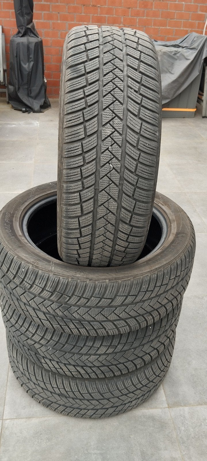 Winterbanden Vredestein, Auto-onderdelen, Banden en Velgen, Ophalen, 18 inch, Gebruikt, Winterbanden