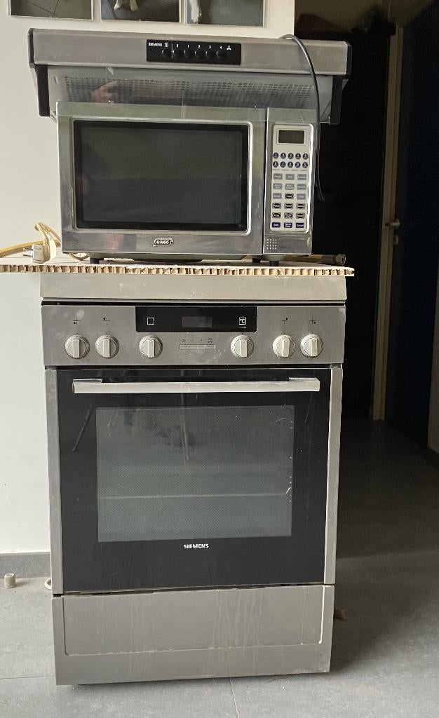 Siemens gasfornuis, Elektronische apparatuur, Ophalen, Gebruikt, 4 kookzones, Gas