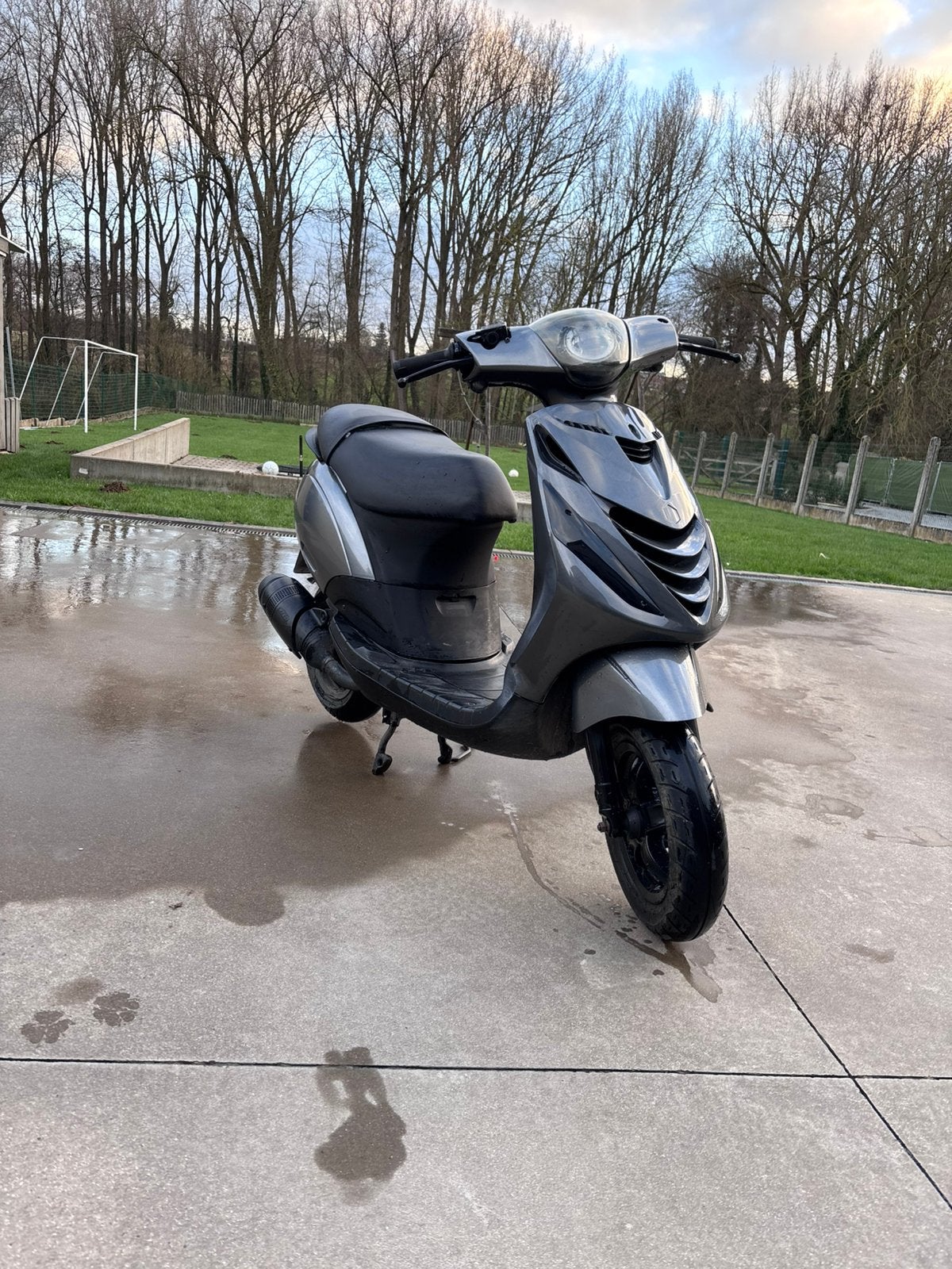 Te koop: Piaggio Zip 2T A-klasse in goede staat., Ophalen, Zo goed als nieuw, Zip