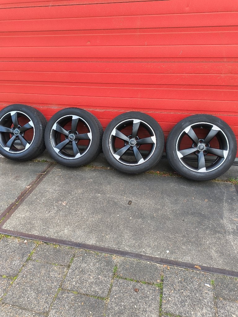 Audi velgen 17 inch banden 5x112 a3 a4 a6 s5 s6 a5 q2 q5, Auto-onderdelen, Ophalen, Gebruikt, Audi