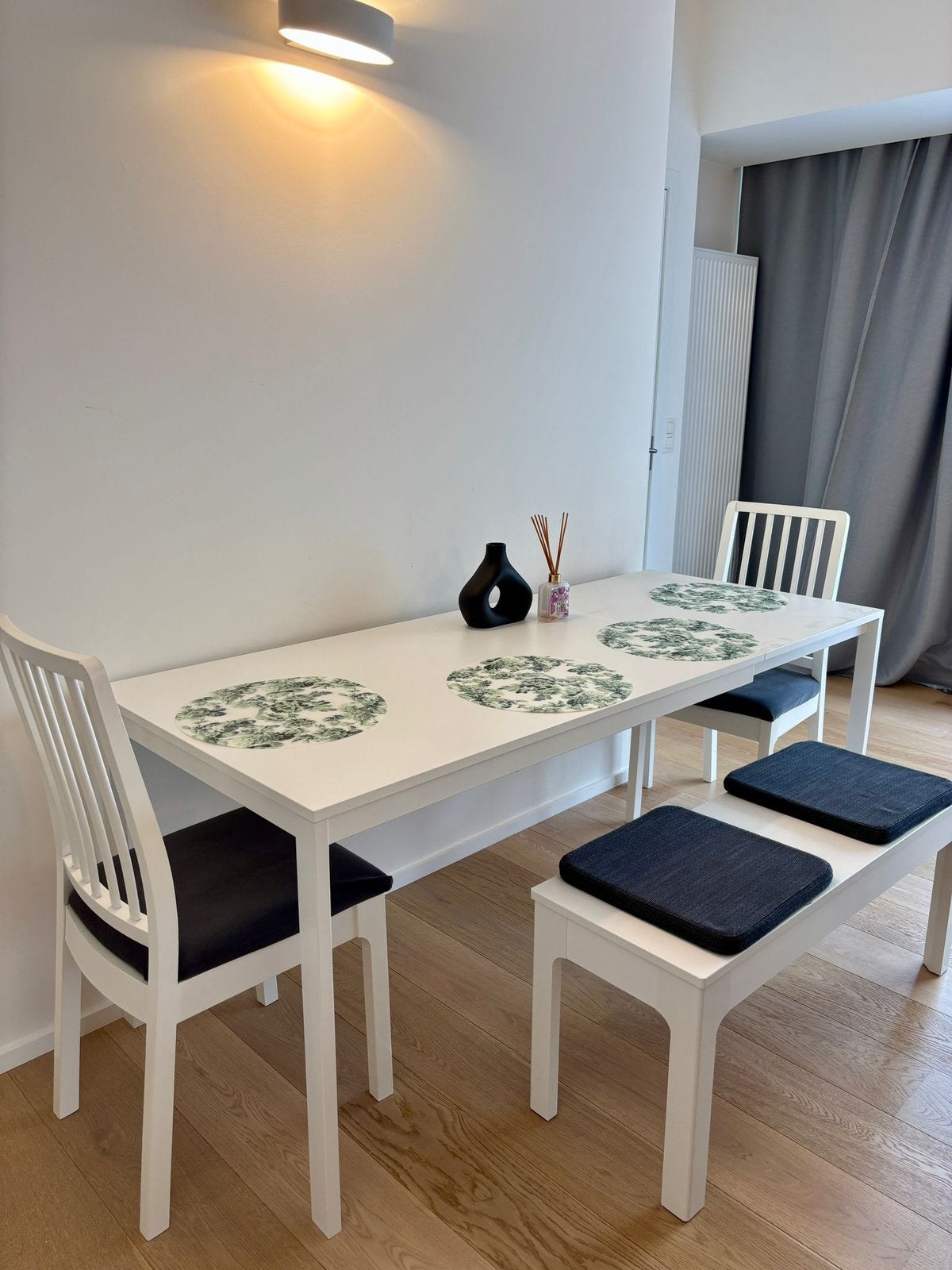 Table a manger, Ophalen, Zo goed als nieuw