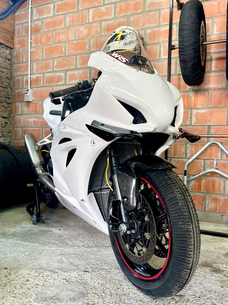 Suzuki Gsxr 1000, Motoren, Particulier, Super Sport