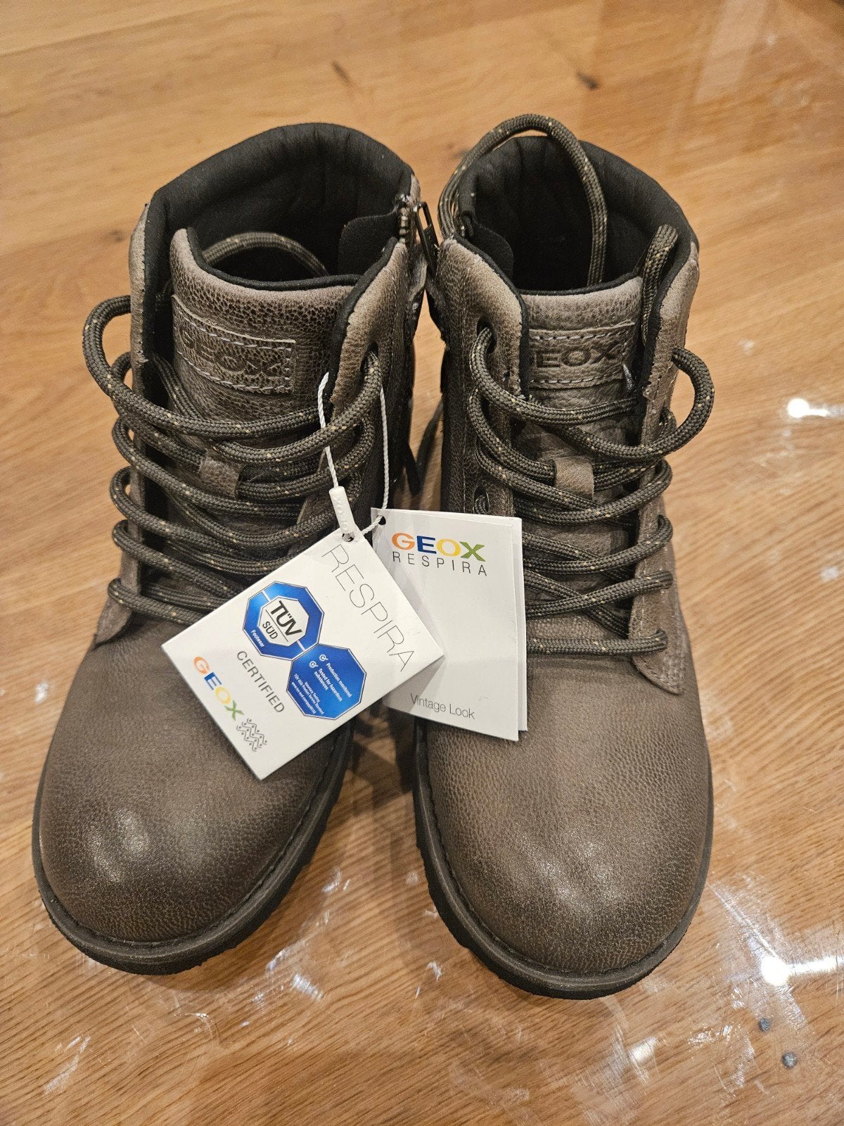 Bottines Geox Respira cuir – T.34 – Neuves avec étiquettes, Neuf, Garçon, Enlèvement ou Envoi, Chaussures
