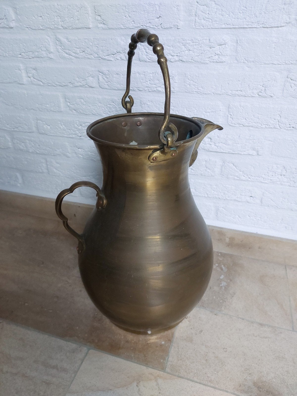 Antieke koperen ketel, Enlèvement, Cuivre