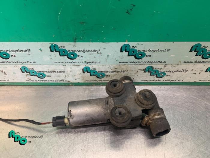 Robinet chauffage électrique d'un BMW 1-Serie (1-Serie 03-), -, 3 mois de garantie, Utilisé, -