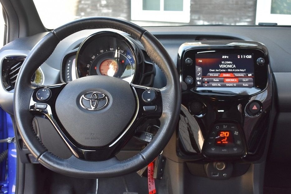 Toyota Aygo 1.0 VVT-i x-cite ultimate Wij zijn op afspraak g, Electronic Stability Program (ESP), Blauw, 86 g/km, Bedrijf