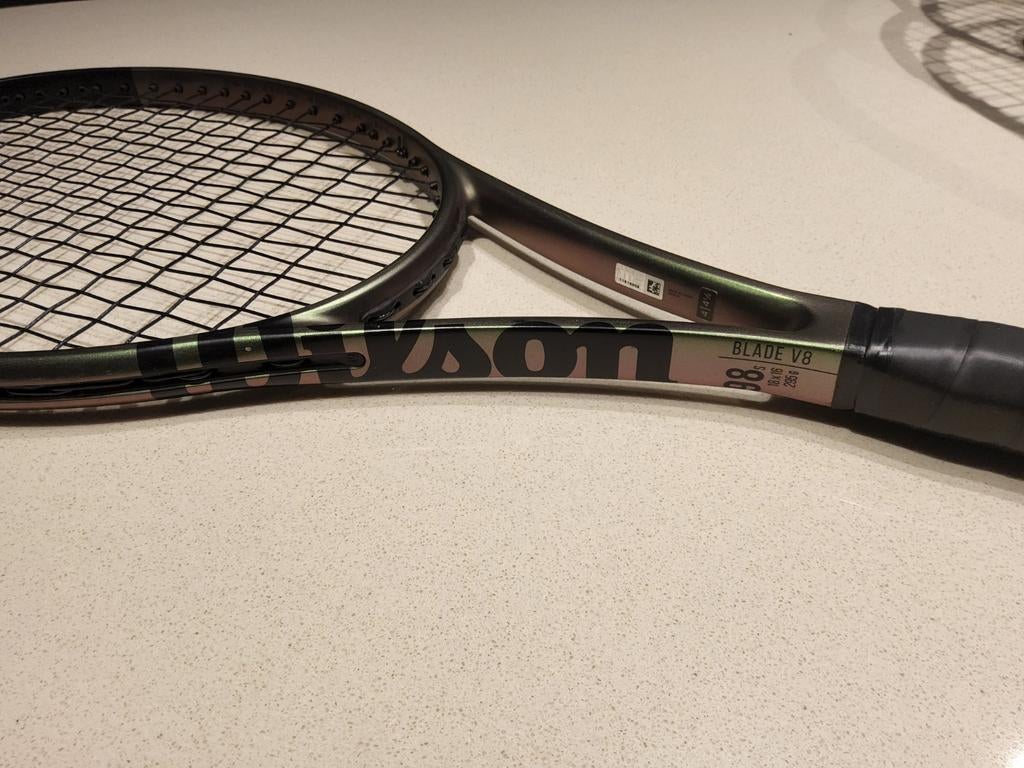Wilson Blade V8 98s 18x16, Sport en Fitness, Ophalen, Wilson
