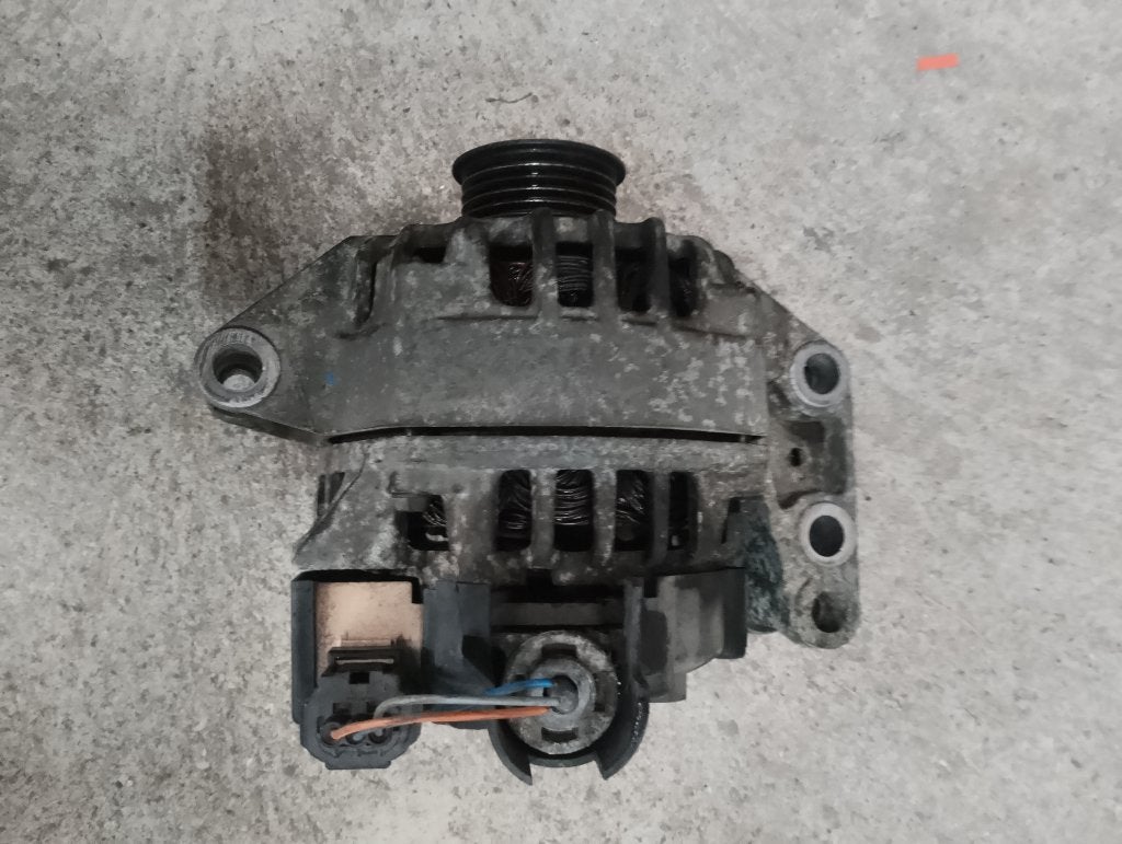 alternateur ford fiesta/ka/fusion/focus essence, Enlèvement ou Envoi, Utilisé, Ford