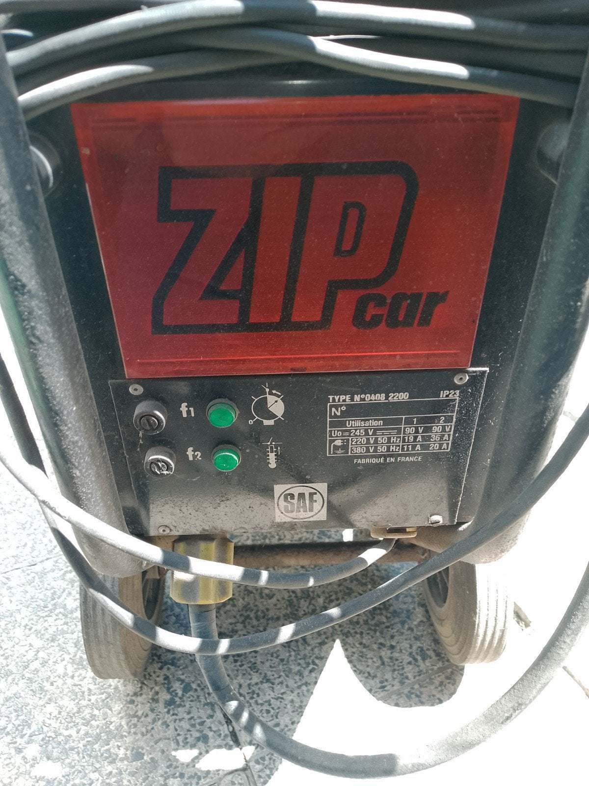 SAF ZIPCAR, Bricolage & Construction, Outillage | Soudeuses, Enlèvement, Utilisé