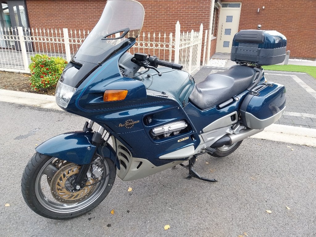 Honda moto ST 1100, Motoren, Cardan-aandrijving, Occasion, 4 cilinders, Motorrijbewijs A