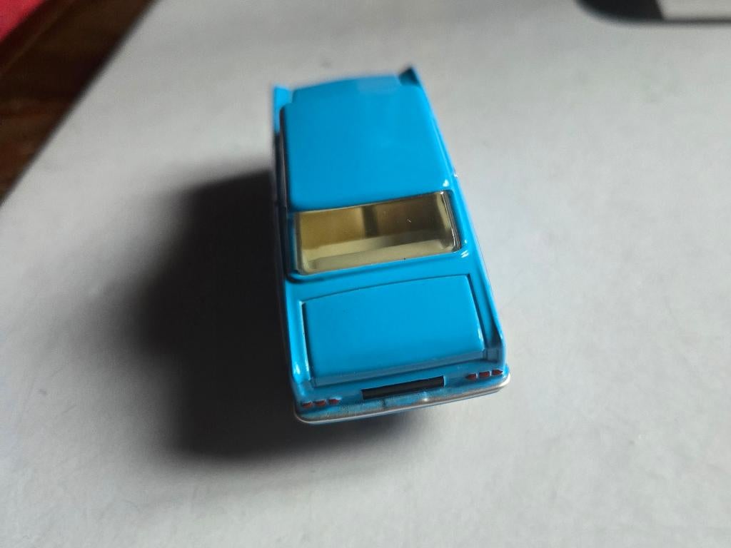 Dinky Toys Opel Kadett, Hobby en Vrije tijd, Modelauto's | 1:43, Ophalen of Verzenden, Zo goed als nieuw, Auto, Dinky Toys