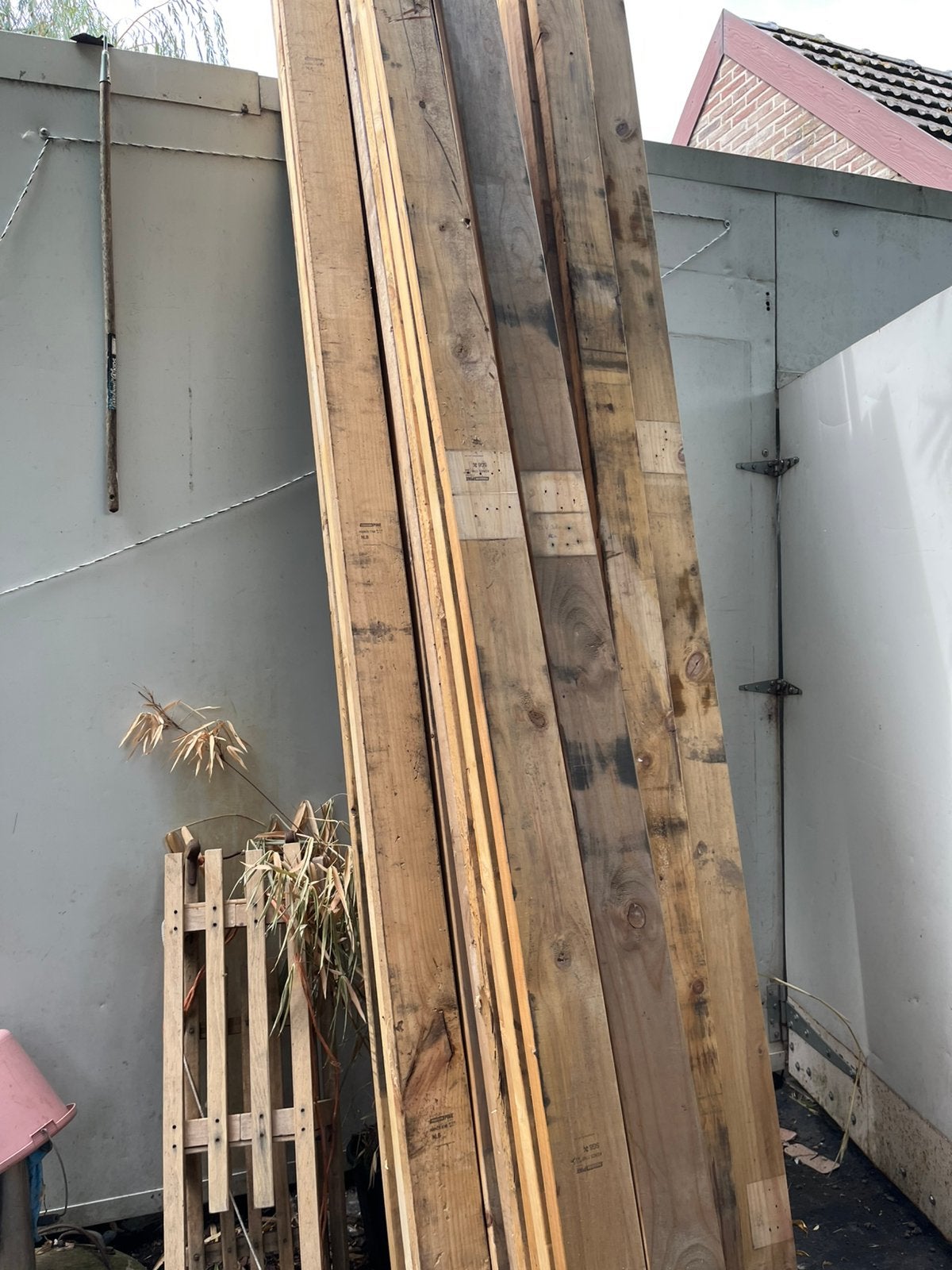 Lot geschaafde balken, Tuin en Terras, Palen, Balken en Planken, Ophalen, Zo goed als nieuw, Balken