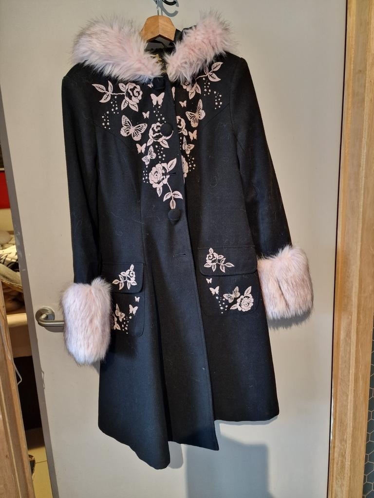 Jas van hell bunny, Kleding | Dames, Ophalen of Verzenden