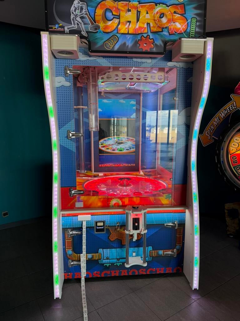 Meuble d'arcade Monster Drop Chaos, Collections, Machines | Machines à sous, Euro, Enlèvement, Utilisé
