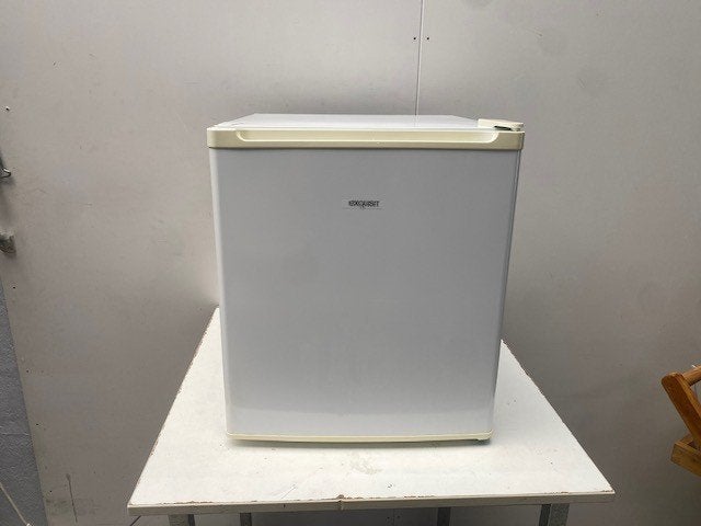 (76) Perfect werkende mini diepvries Exquisit., Elektronische apparatuur, Ophalen, Gebruikt