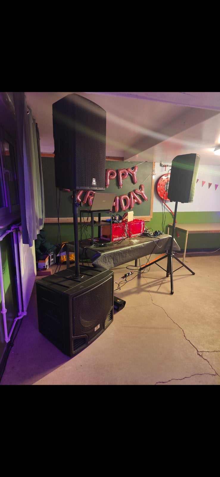 COMPLETE DEVINE PA-SET 2 SUBS + 2 TOPS + HOEZEN + KABELS, Musique & Instruments, Enlèvement