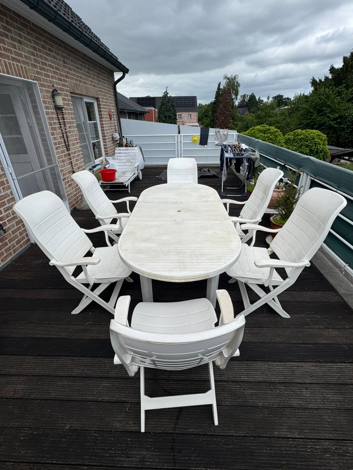 Eettafel voor buiten (incl. Kussens en witte parapuhouder), Tuin en Terras, Ophalen, Gebruikt, Eettafel, 6 zitplaatsen