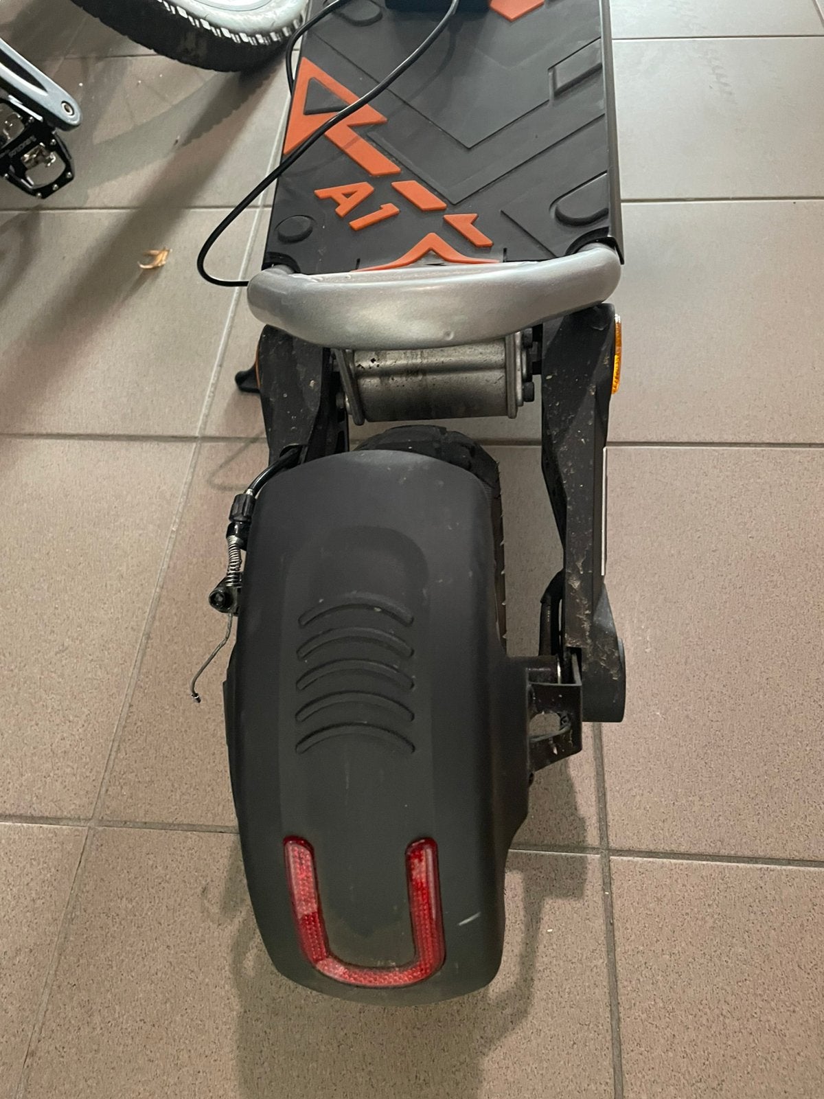 Kukirin A1, Ophalen, Elektrische step (E-scooter)