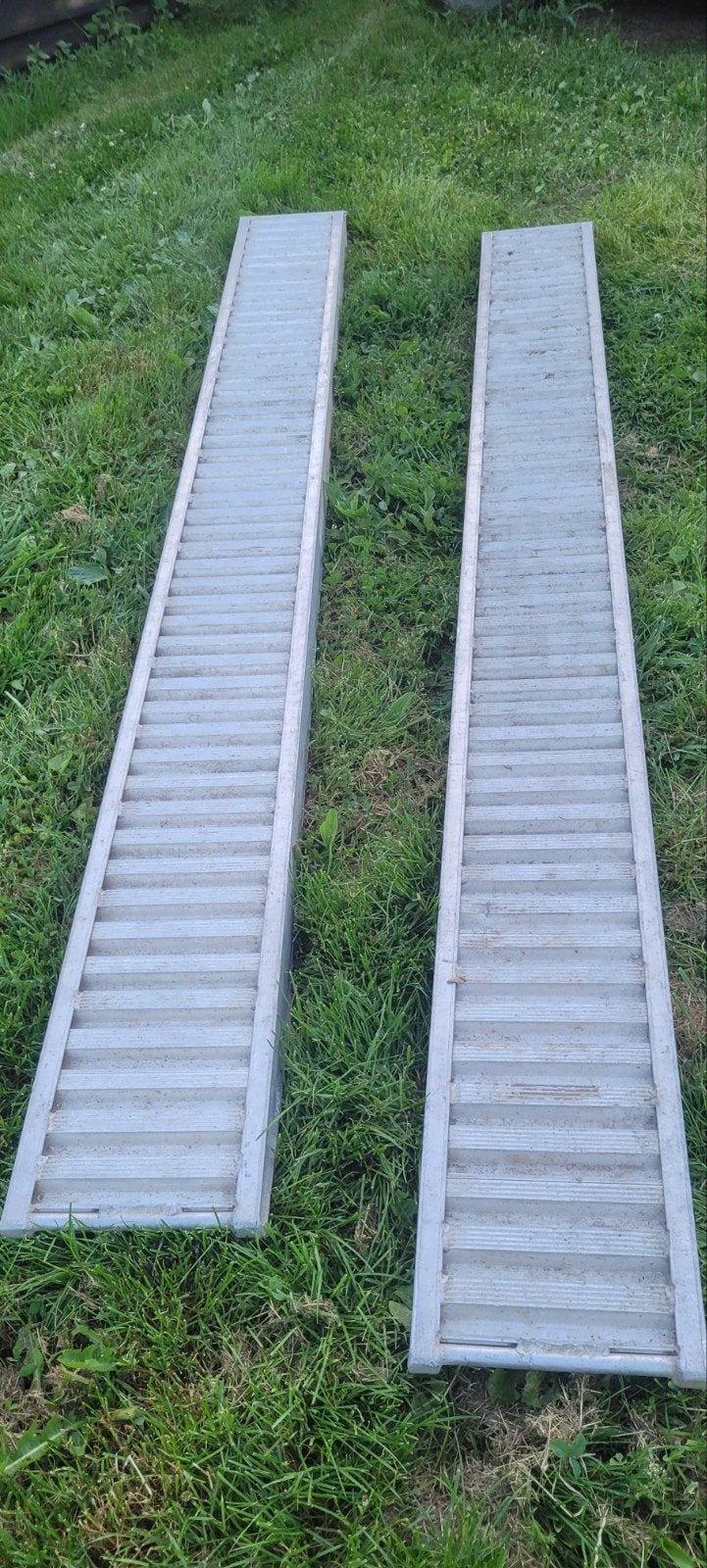 Rampe de chargement mini pelle, Articles professionnels, Machines & Construction | Grues & Excavatrices, Enlèvement
