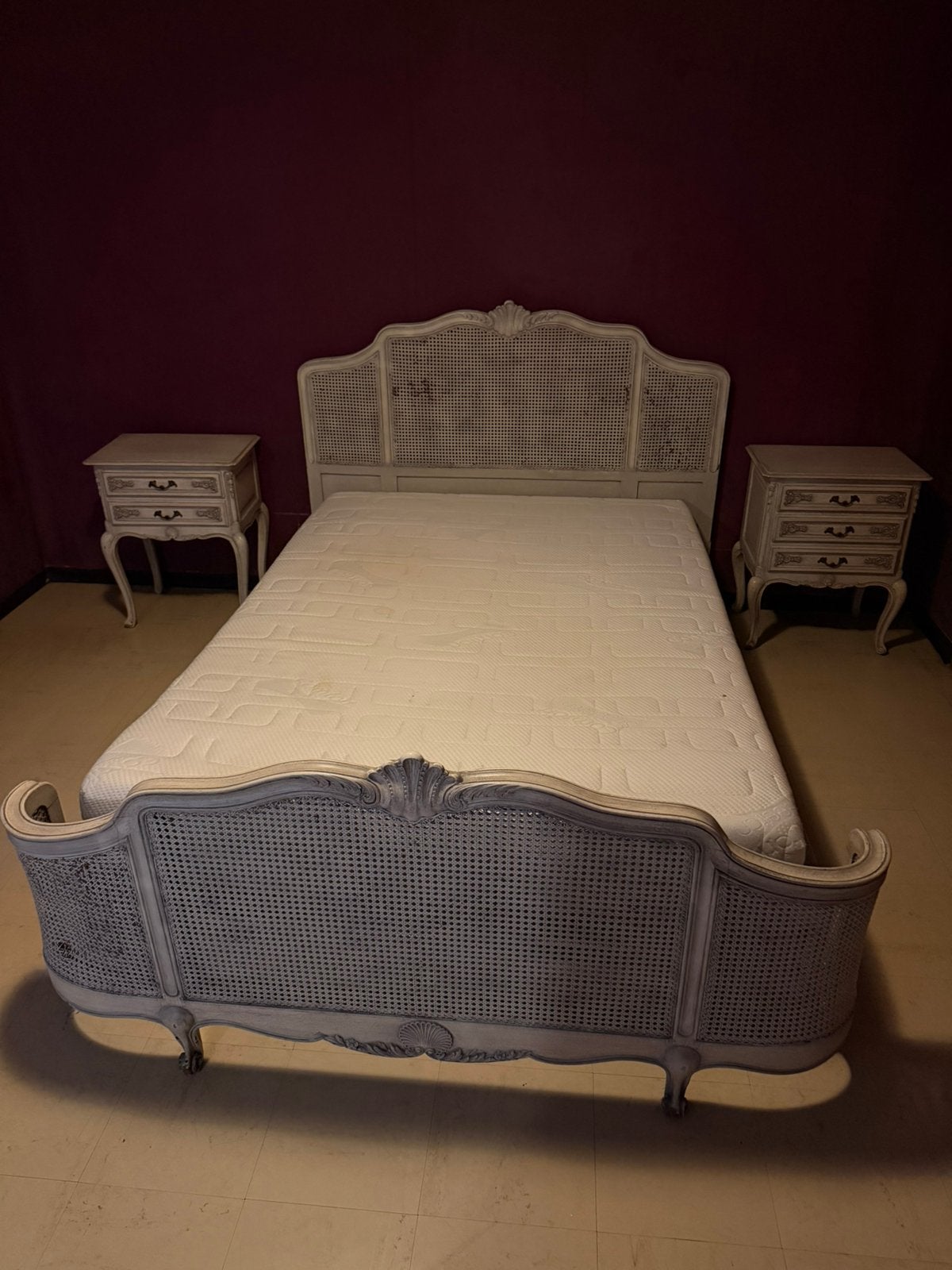 Antiek tweepersoonsbed, Huis en Inrichting, Slaapkamer | Bedden, Ophalen, Zo goed als nieuw, Tweepersoons