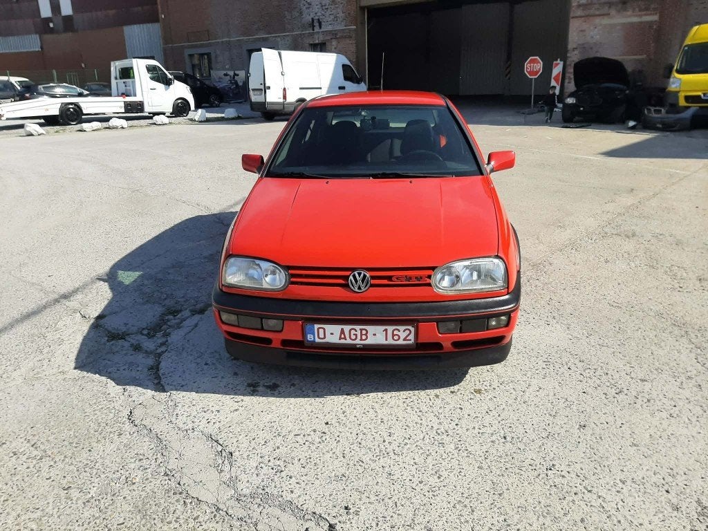 Golf 3 GTI TDI 20ieme anniversaire ancêtre, Autos, Achat, Verrouillage central, Diesel, 81 kW