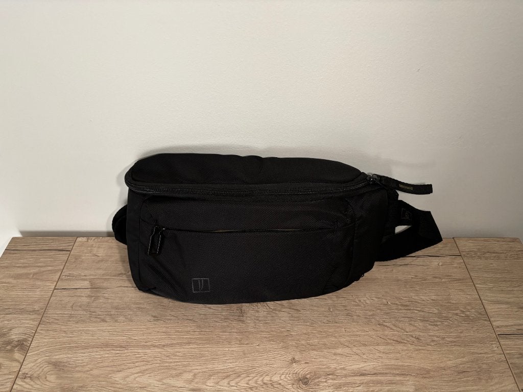 Sac sling / banane Tucano noir, Bijoux, Sacs & Beauté, Enlèvement, Comme neuf, Noir, Autres marques