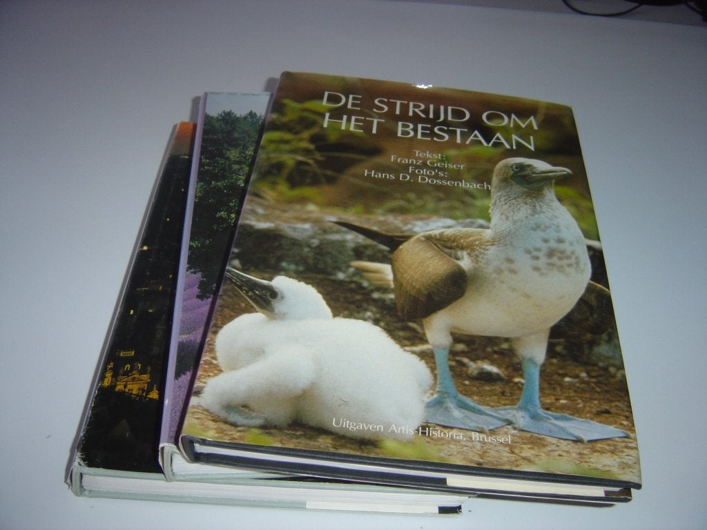 3 boeken artis historia, Enlèvement ou Envoi, Comme neuf, Artis-Historia, Album d'images