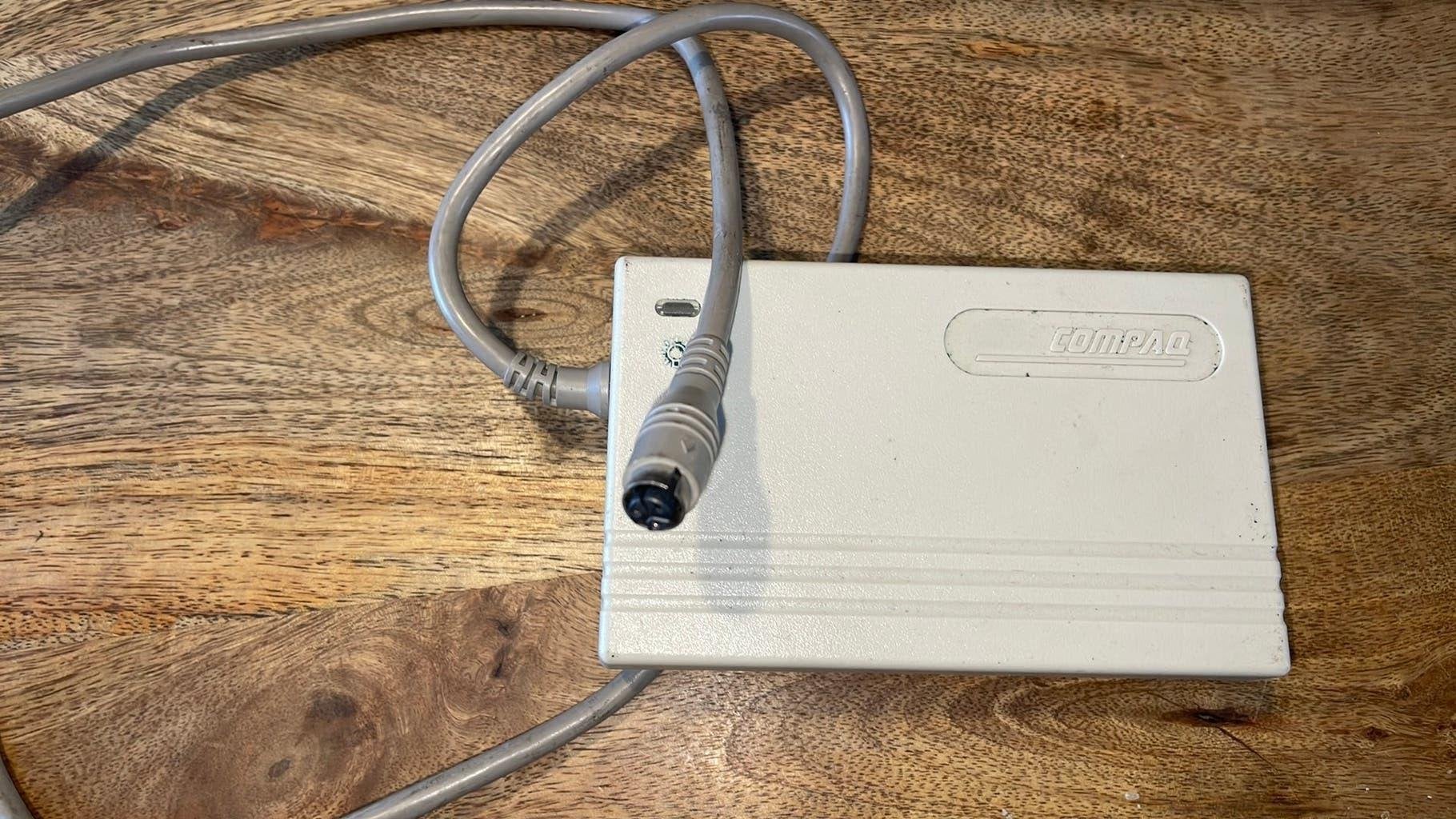Adaptateur Compaq, Enlèvement ou Envoi, Utilisé