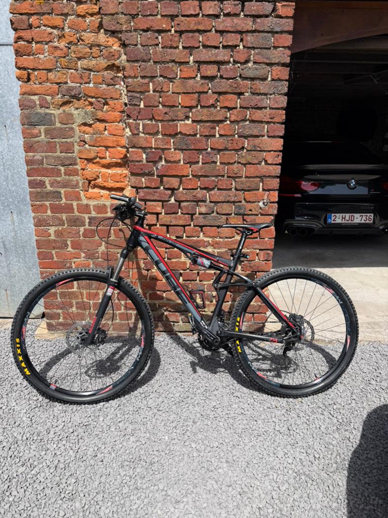 Vtt full suspendu cube, Ophalen, Gebruikt, 20 tot 24 inch, Aluminium