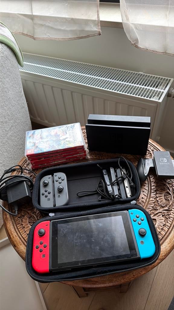 Nintendo Switch 1, Ophalen, Zo goed als nieuw