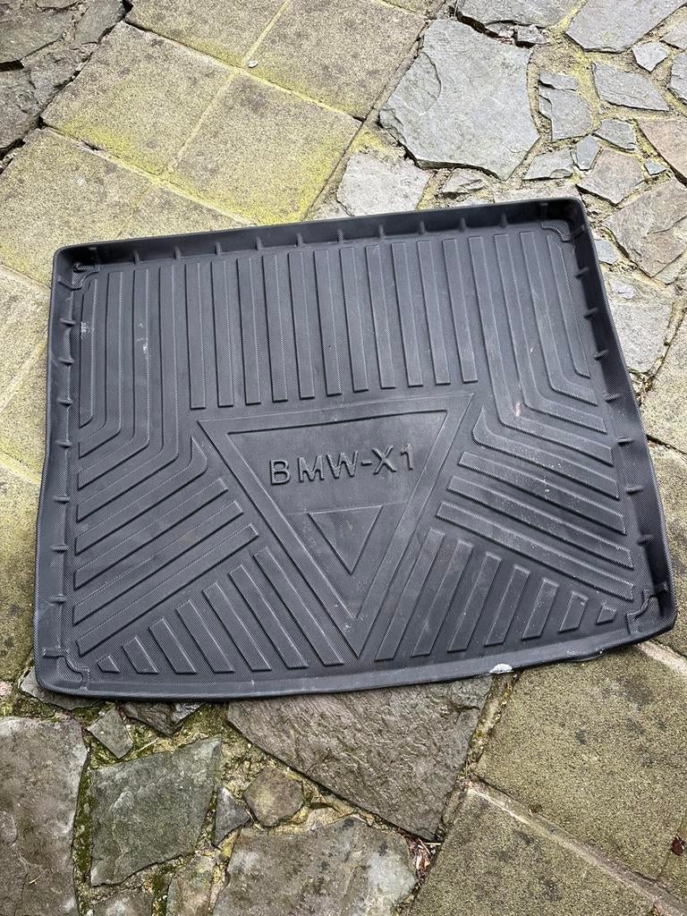 Tapis de coffre bmw x1, Autos : Divers, Tapis de coffre, Enlèvement ou Envoi, Comme neuf