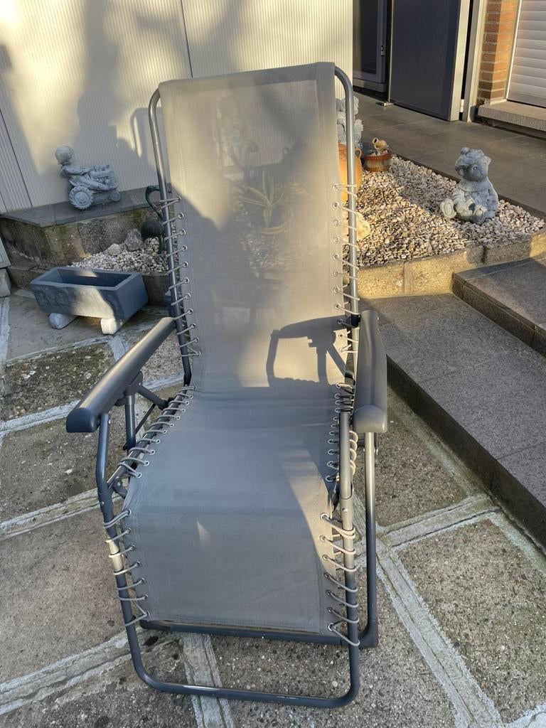 Ligbed, Tuin en Terras, Ophalen, Zo goed als nieuw