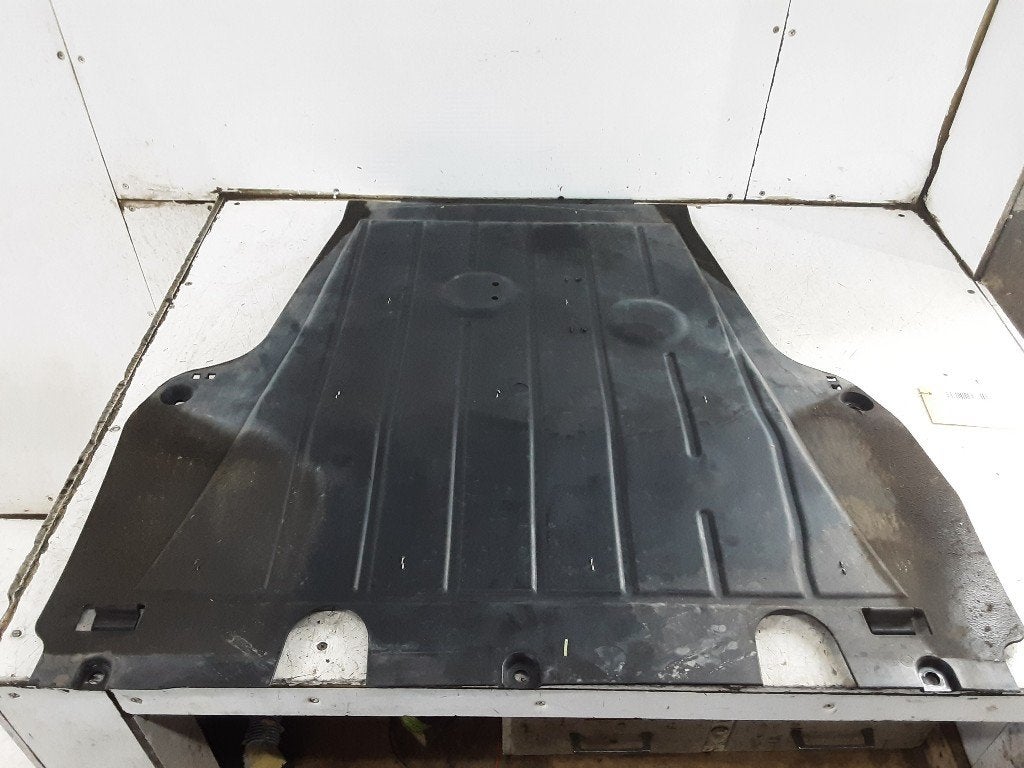 CACHE SOUS MOTEUR Renault Captur I (2R) (758903856R), Autos : Pièces & Accessoires, Renault, Utilisé, Peter-Huppertz-Straße 5
51063  Köln, DE