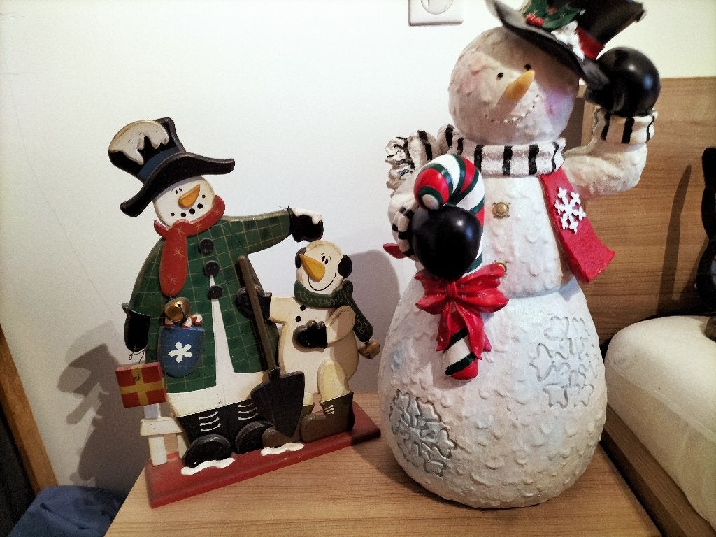LOT DE BOULES DE NOEL ET DE STATUETTES, Enlèvement, Neuf