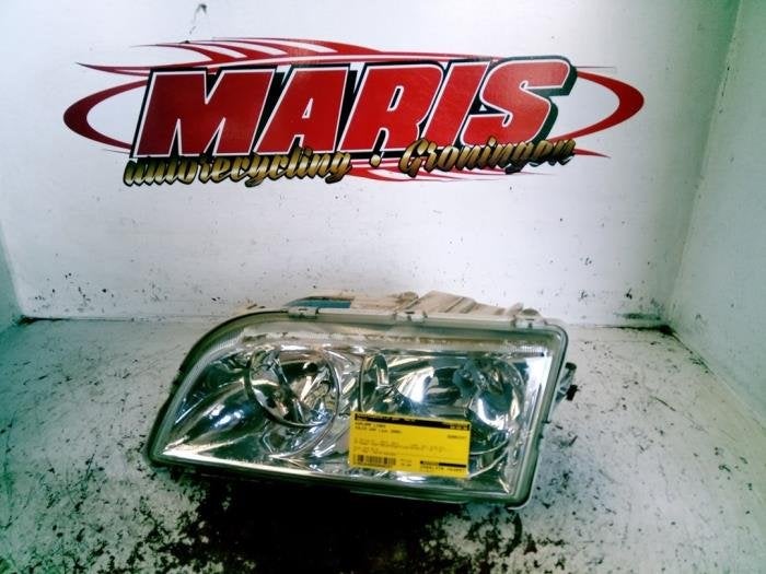 Phare gauche d'un Volvo S40, -, -, 3 mois de garantie, -
