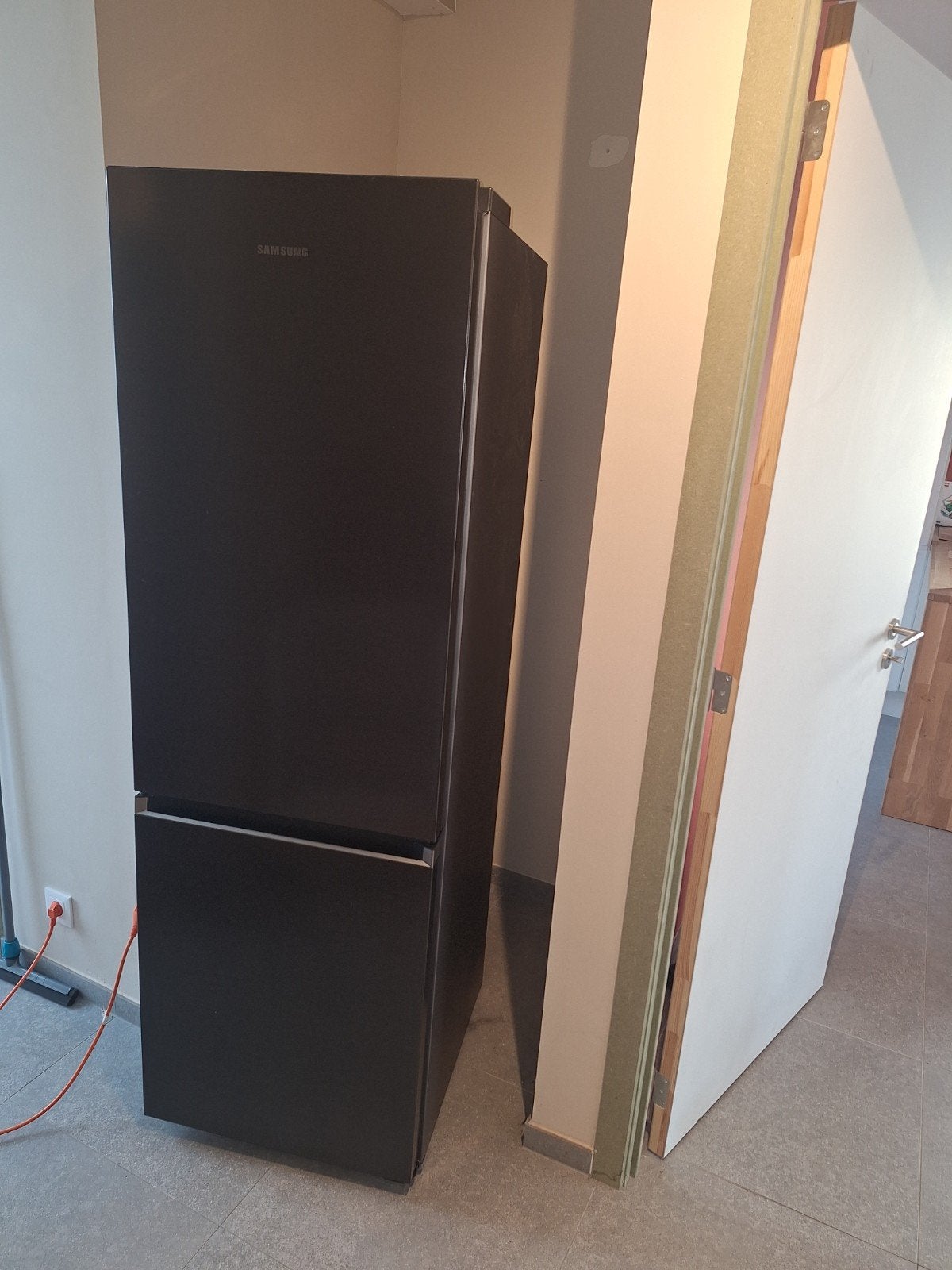 Frigo combiné Samsung Frigo combiné RB34T605CB1

 Wifi et AI, Enlèvement