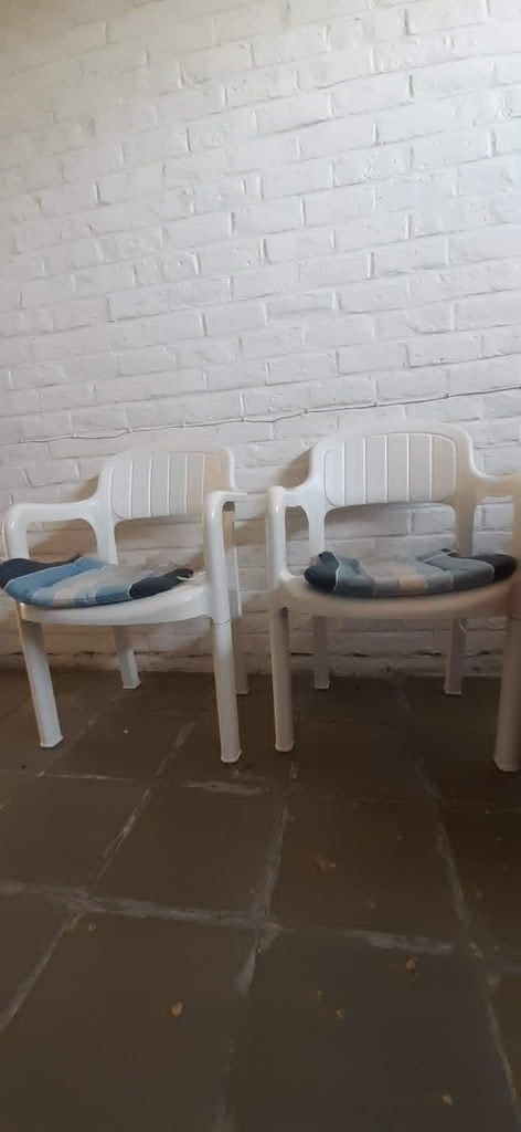 Tuintafel, Tuin en Terras, Ophalen, Gebruikt, Rond, Kunststof