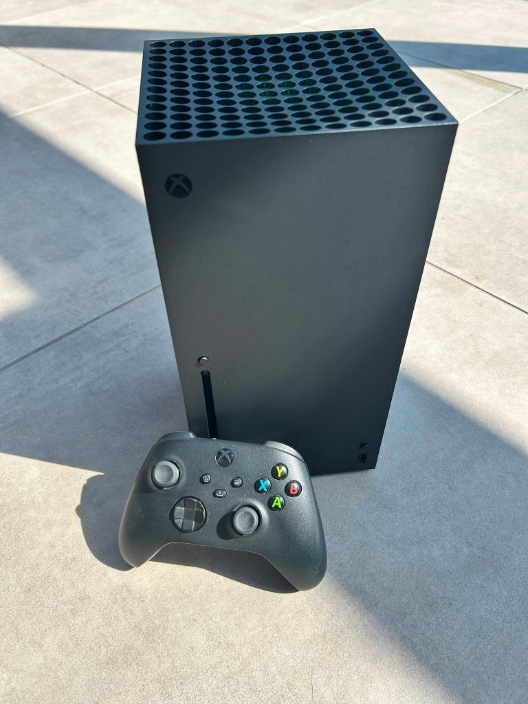 Xbox series X 1 GB + controller, Games en Spelcomputers, Ophalen, Zo goed als nieuw, Xbox Series X