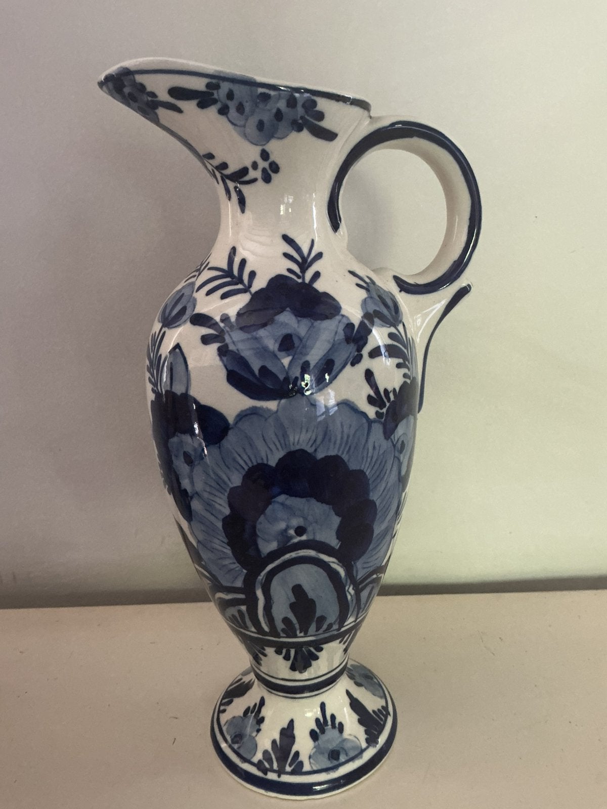 Belle carafe bleue de Delft, Antiquités & Art, Enlèvement ou Envoi