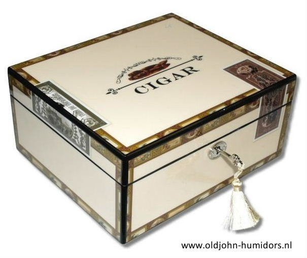 HUMIDOR "CIGAR BOX" - HOOGGLANS PIANOLAK MERK ANGELO    h61, Verzamelen, Verzenden, Nieuw, Tabaksdoos of Verpakking