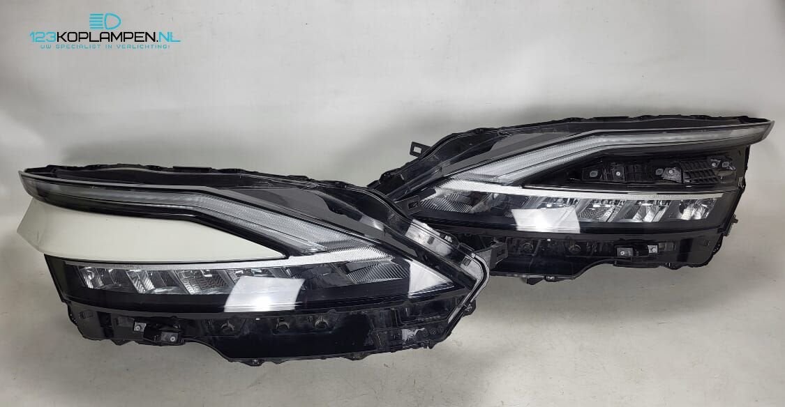 (J3) Nissan Qashqai J12 koplamp links rechts, Auto-onderdelen, Gebruikt, -, -, Ophalen of Verzenden