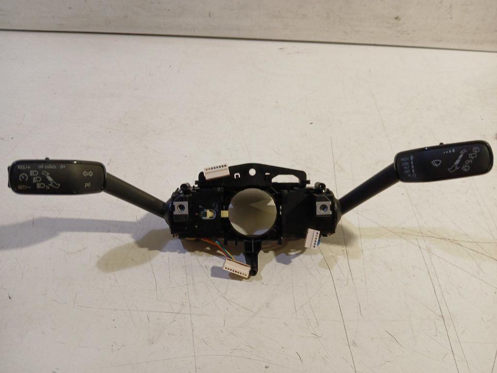 Combischakelaar Skoda Enyaq, Onderdelen@venauto.nl, Van der Ven Autorecycling B.V., Gebruikt, Ettenseweg 76, 4706 PB Roosendaal, The Netherlands