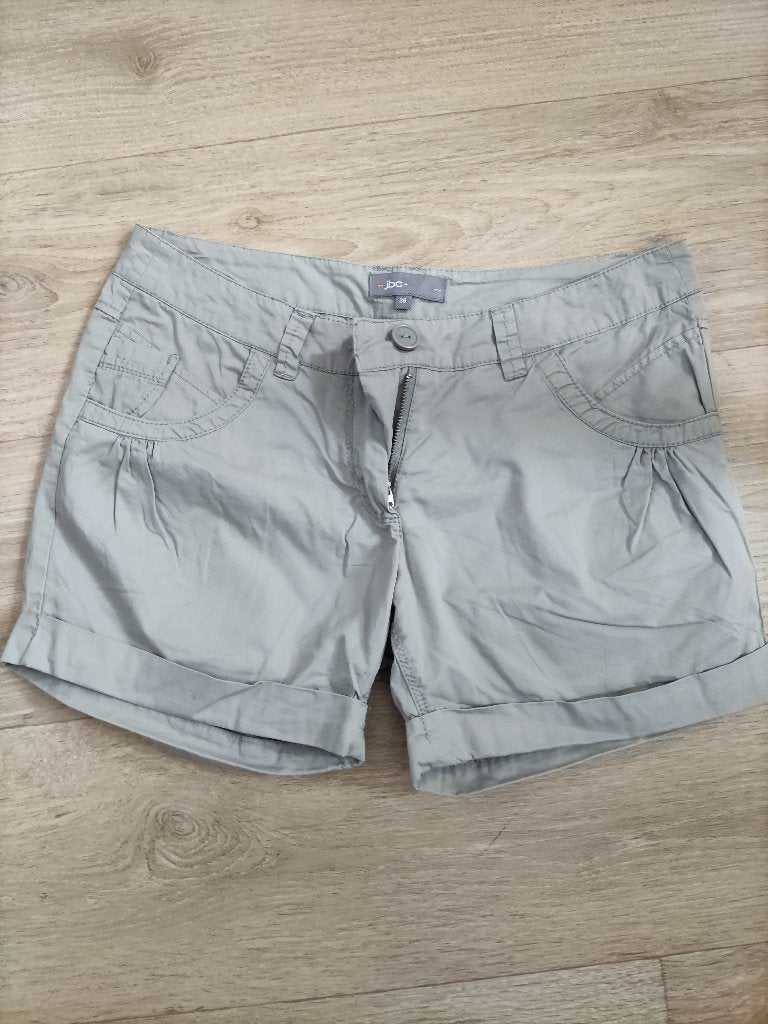 short JBC 38 in perfecte nieuwstaat, Vêtements | Femmes, Culottes & Pantalons, Taille 38/40 (M), Enlèvement ou Envoi, JBC, Comme neuf