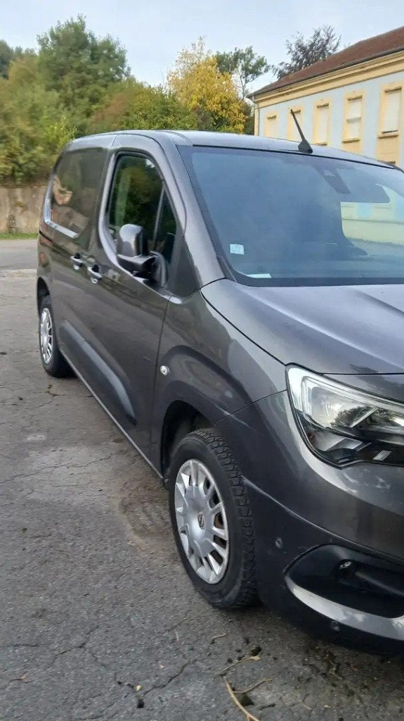 Opel Combo Cargo L1H1 1.5 D 102 ch – 2021 TVA récupérable, Autos, Achat, Diesel, Particulier, Combo Tour