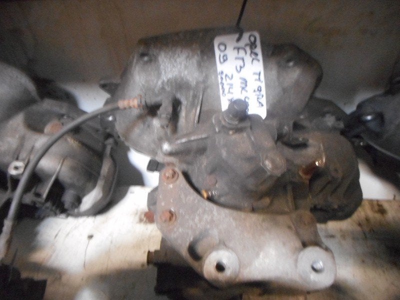 BOITE DE VITESSES Opel Tigra Twin Top (f13mc429), Autos : Pièces & Accessoires, Opel, Opel Automobile GmbH, Utilisé, Kontakt-opel@opel.com